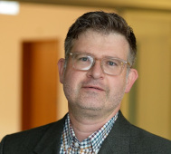 Dr. Stefan Rosmer